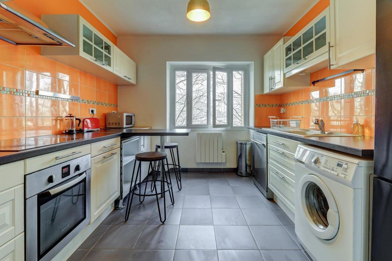 Ferienwohnung Le Contemporain ~ Balcon ~ Parking Dijon Exterior foto